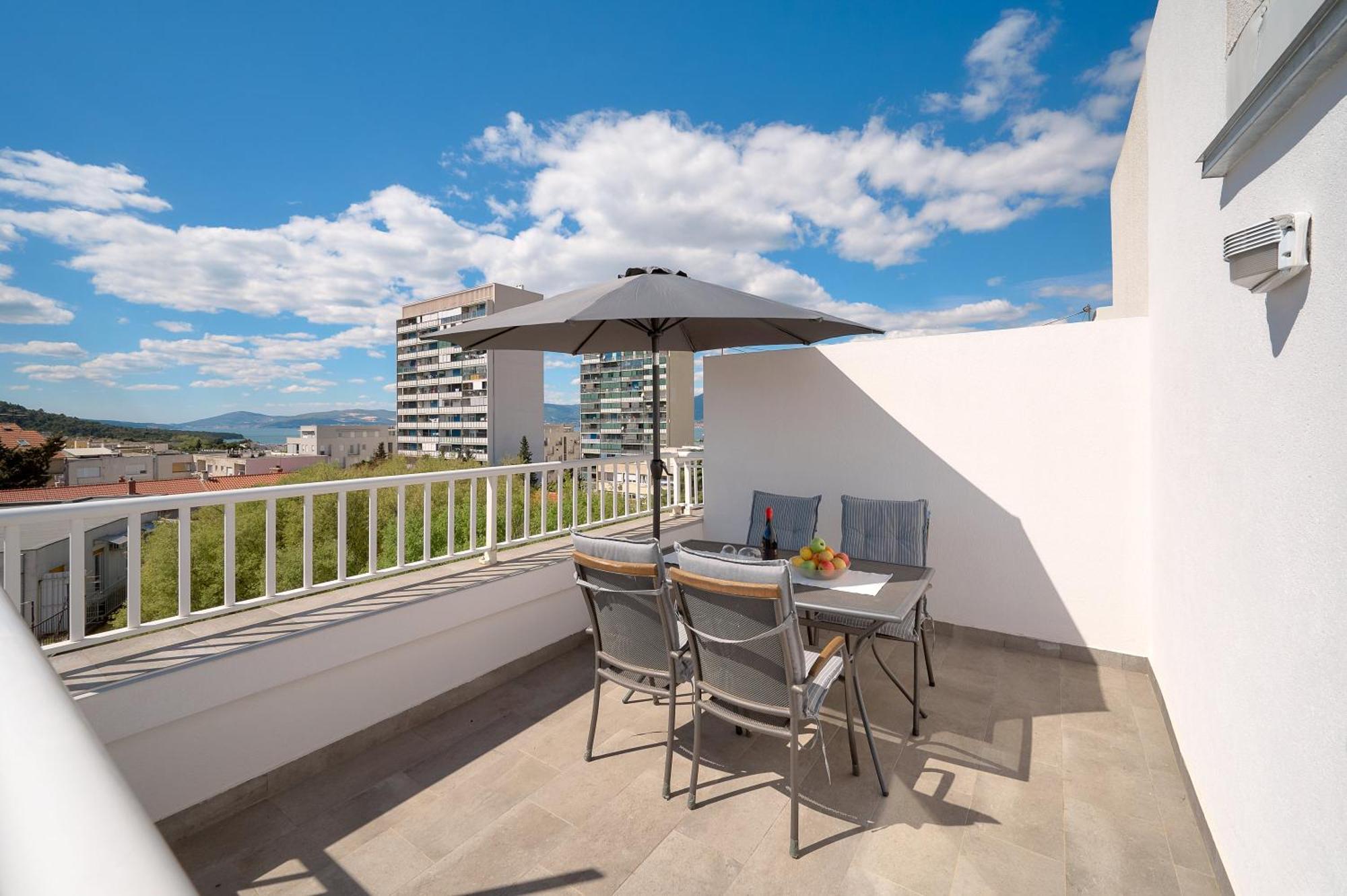 Comfortable Apartment Split Zewnętrze zdjęcie